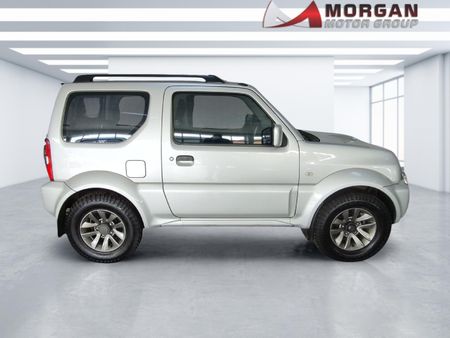 2018-Suzuki-Jimny-13-Auto_7