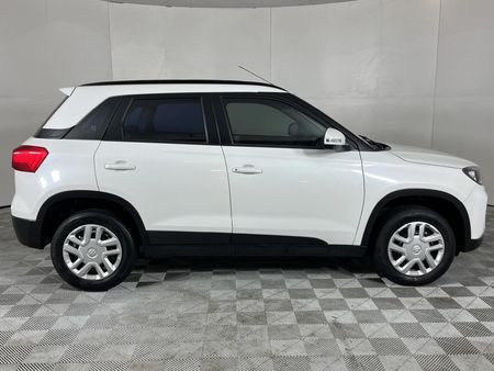 2022-Suzuki-Vitara-Brezza-15-GL_15