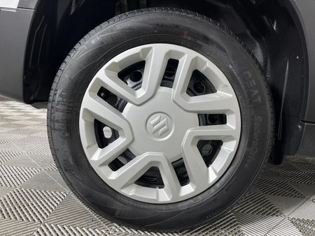 2022-Suzuki-Vitara-Brezza-15-GL_7