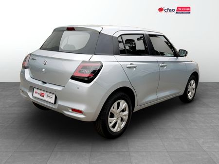 2025-Suzuki-Swift-12-GL_1