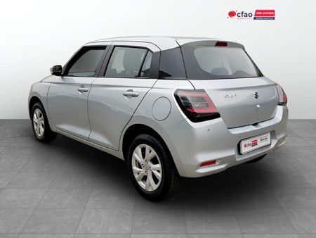 2025-Suzuki-Swift-12-GL_7