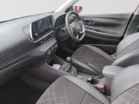 2026-Hyundai-i20-12-Premium_18