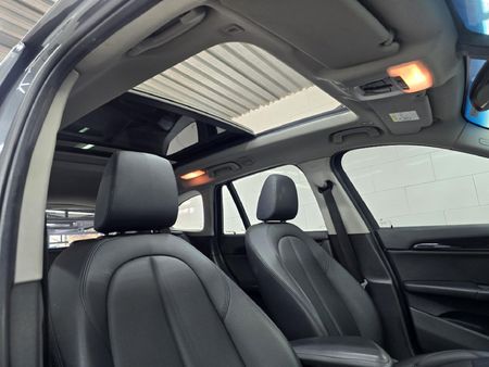 2019-BMW-X1-sDrive18i-Auto_13