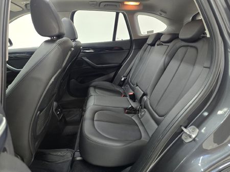 2019-BMW-X1-sDrive18i-Auto_16