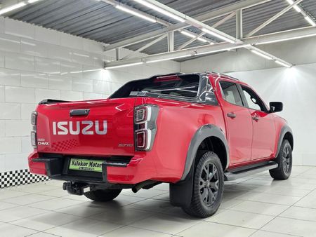 2023-Isuzu-D-Max-30-DDI-V-Cross-HR-Auto-Double-Cab_5