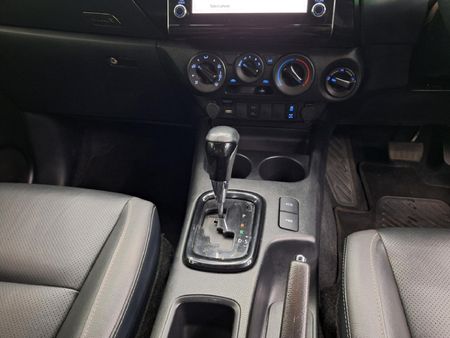 2025-Toyota-Hilux-28-GD-6-Raised-Body-Legend-4x4-Auto-Extended-Cab_12