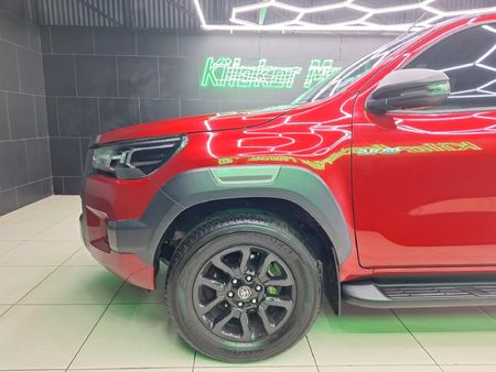 2025-Toyota-Hilux-28-GD-6-Raised-Body-Legend-4x4-Auto-Extended-Cab_7
