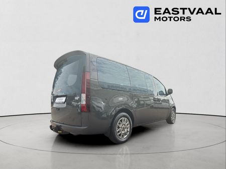 2026-Hyundai-Staria-22d-Executive-Auto_6