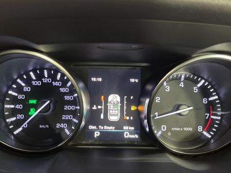 2015-Land-Rover-Range-Rover-Evoque-20-Si4-HSE-Dynamic_2