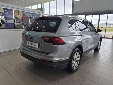 2022-Volkswagen-Tiguan-Allspace-14-TSI-Life-DSG-Auto_3