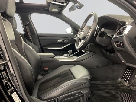 2021-BMW-3-Series-320i-M-Mzansi-Edition-Auto-g20_15