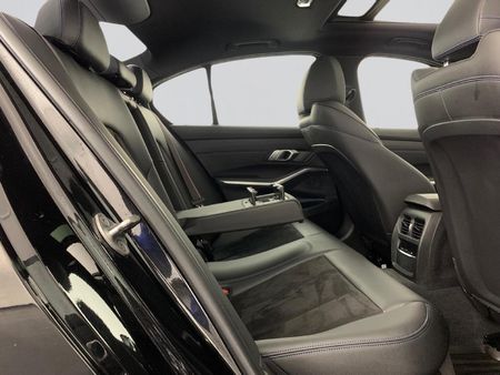 2021-BMW-3-Series-320i-M-Mzansi-Edition-Auto-g20_16