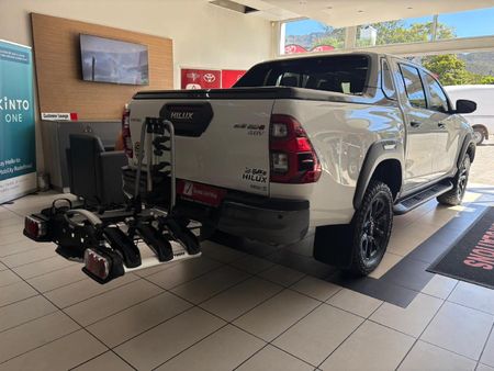 2025-Toyota-Hilux-28-GD-6-RB-Legend-RS-Auto-Double-Cab-mHev_2