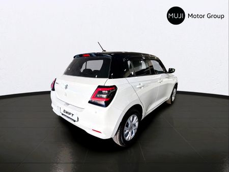 2026-Suzuki-Swift-12-GL_17
