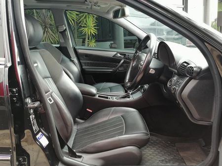 2006-Mercedes-AMG-C-Class-C55-AMG_4