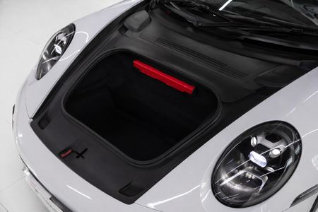 2020-Porsche-911-Carrera_6