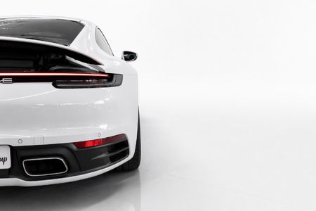 2020-Porsche-911-Carrera_7