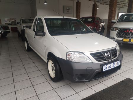 2021-Nissan-NP200-16-AC-Safety-Pack_0