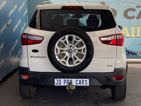 2014-Ford-EcoSport-15-TDCi-Titanium_2