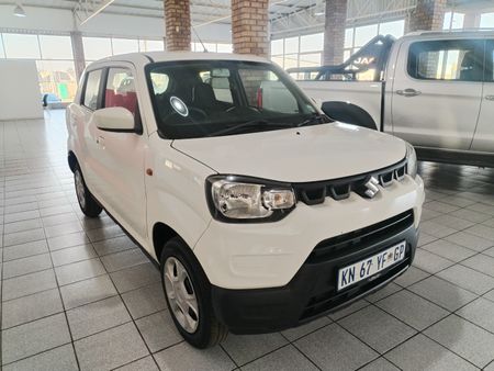 2021-Suzuki-S-Presso-10-GL-Auto_0