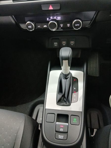 2026-Honda-Fit-15-Comfort-CVT_16