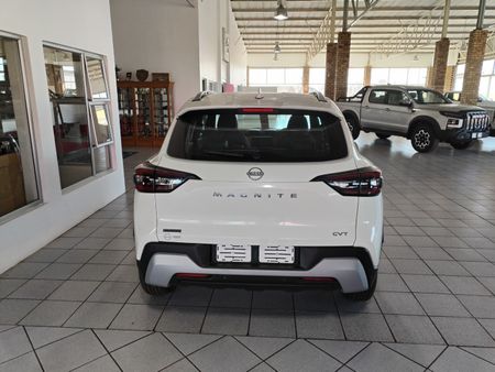 2026-Nissan-Magnite-10T-Acenta-Plus-Auto_4