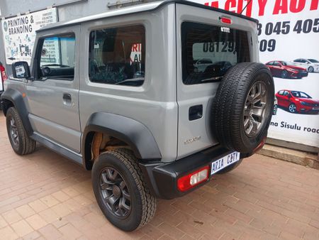2022-Suzuki-Jimny-15-GL-Auto_5