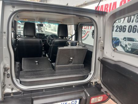 2022-Suzuki-Jimny-15-GL-Auto_7