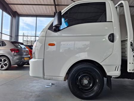 2020-Hyundai-H100-Bakkie-26D-Dropside_19