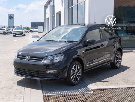 2026-Volkswagen-Polo-Vivo-16-Life_0