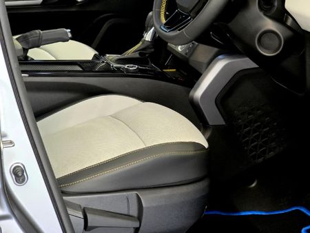2026-Renault-Kiger-10T-Iconic-CVT-Auto_27