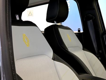 2026-Renault-Kiger-10T-Iconic-CVT-Auto_6