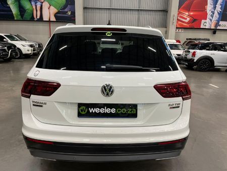 2018-Volkswagen-Tiguan-Allspace-20-TSI-Comfortline-4Motion-Auto-132kW_3
