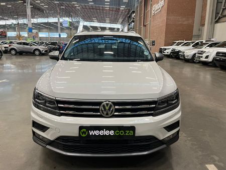 2018-Volkswagen-Tiguan-Allspace-20-TSI-Comfortline-4Motion-Auto-132kW_7