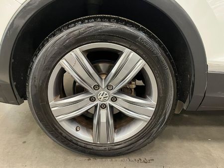2018-Volkswagen-Tiguan-Allspace-20-TSI-Comfortline-4Motion-Auto-132kW_8
