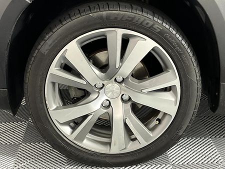 2019-Peugeot-2008-12T-PureTech-Allure-Auto_4
