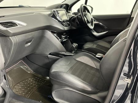 2019-Peugeot-2008-12T-PureTech-Allure-Auto_8