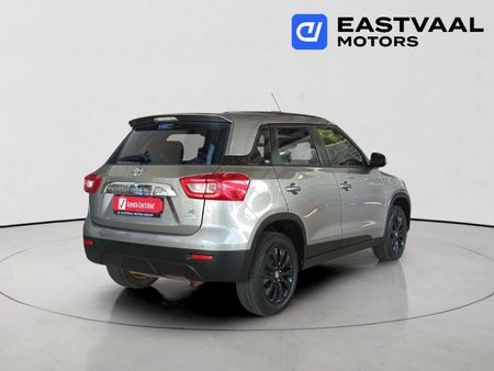 2022-Toyota-Urban-Cruiser-15-Xs_6