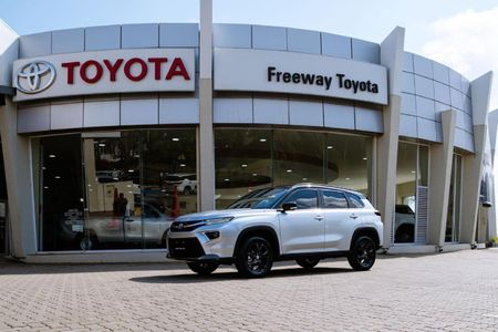 2026-Toyota-Urban-Cruiser-15-XR-Auto_0