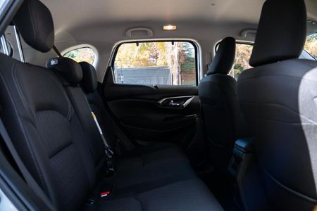 2026-Toyota-Urban-Cruiser-15-XR-Auto_8