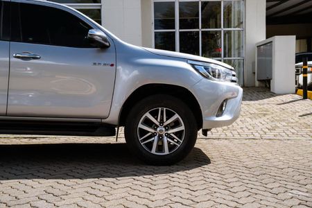 2017-Toyota-Hilux-28-GD-6-Raider-4x4-Double-Cab-Auto_15