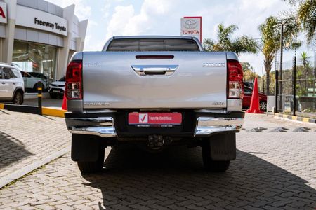2017-Toyota-Hilux-28-GD-6-Raider-4x4-Double-Cab-Auto_5