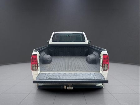2023-Toyota-Hilux-24-GD-Single-Cab_16