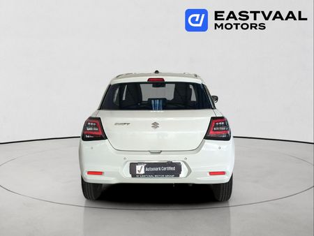 2025-Suzuki-Swift-12-GL_5