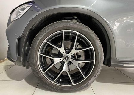 2021-Mercedes-Benz-GLC-220d-4Matic_5