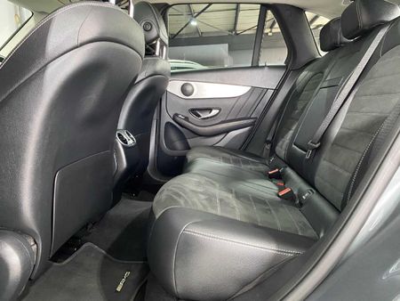 2021-Mercedes-Benz-GLC-220d-4Matic_8