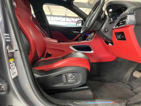 2020-Jaguar-F-Pace-50-V8-SVR_11
