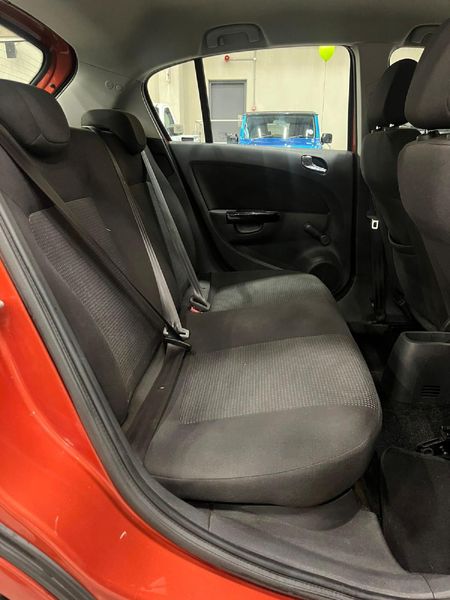 2014-Opel-Corsa-14-Essentia-5-dr_11