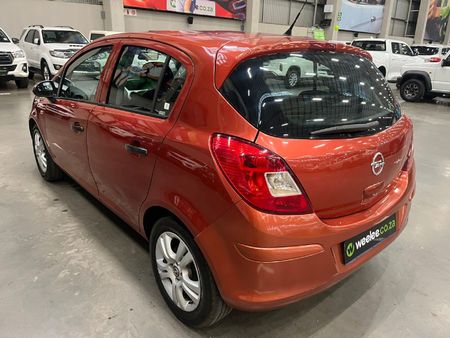 2014-Opel-Corsa-14-Essentia-5-dr_4