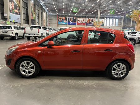 2014-Opel-Corsa-14-Essentia-5-dr_5